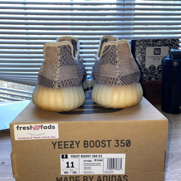 yeezy 350 ash pearl main image 5